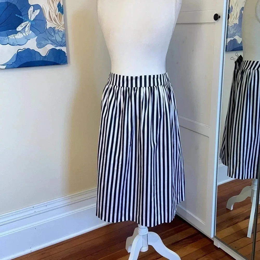 Ann Taylor Factory Navy Blue and White Striped A-Line Skirt NWT Size 12P